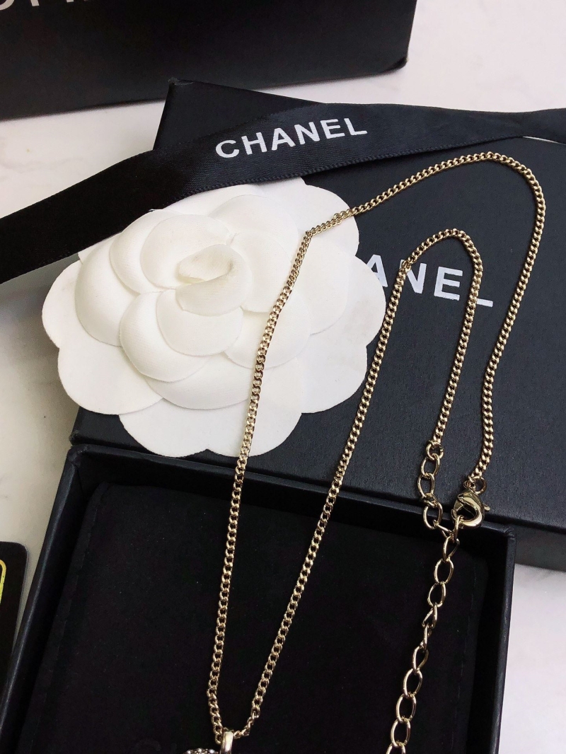Ch**el necklaces